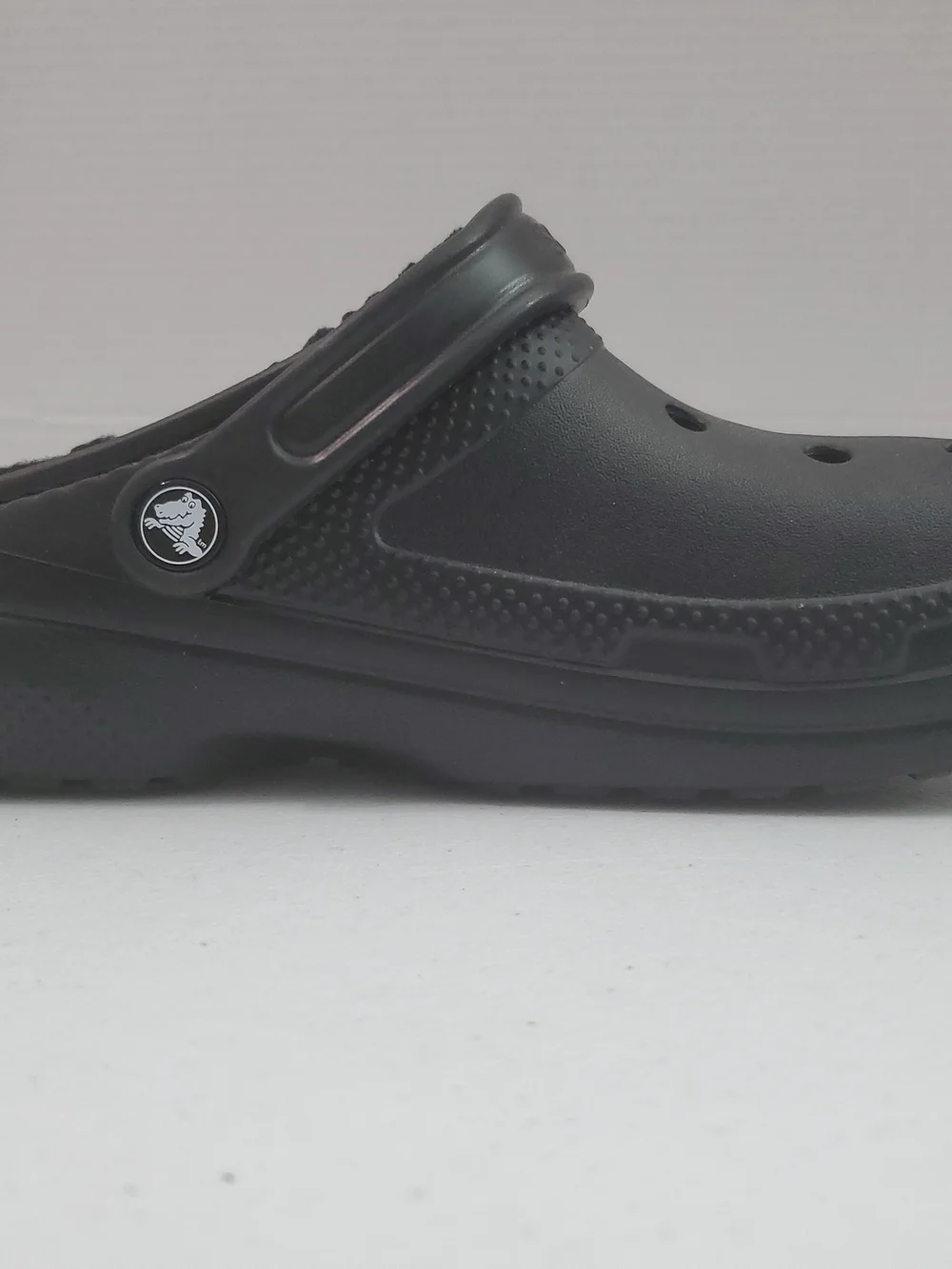 CROCS Men's 9 Womens 11 Classic Lined Clog - Black On Black